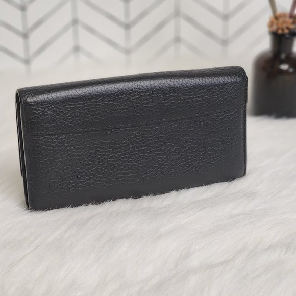 Louis Vuitton Taurillon Capucines Wallet – Authentic Luxury Wallet - Picture 4 of 13